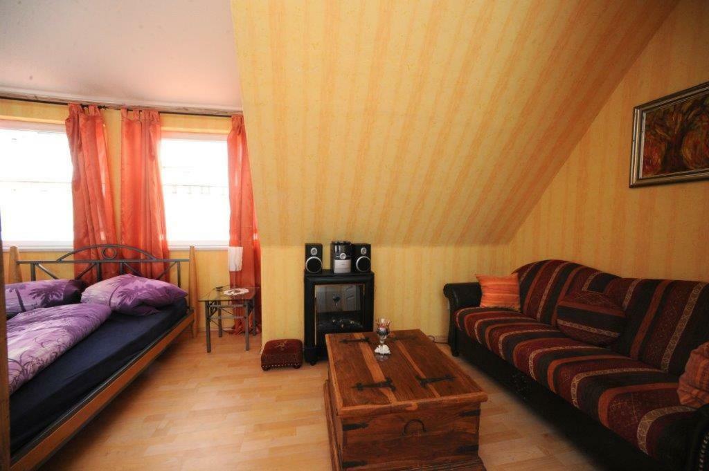 Phoenix Aus Der Asche Apartment Rhodt unter Rietburg