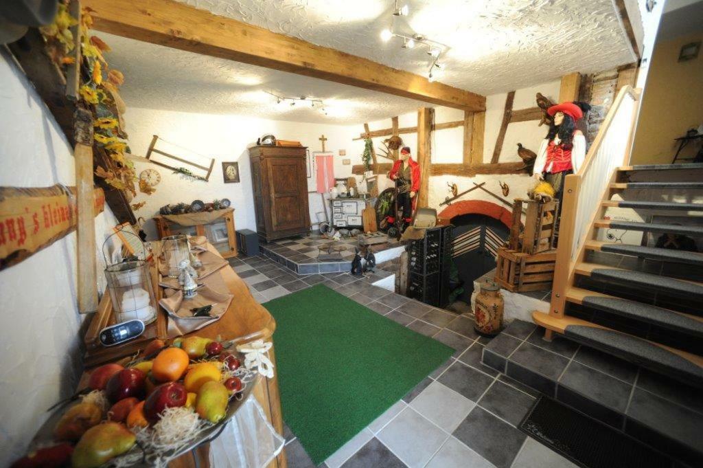 Phoenix Aus Der Asche Apartment Rhodt unter Rietburg